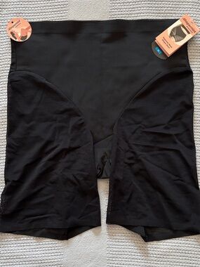 Shapermint Black Essentials Empower Mesh Shaper Short